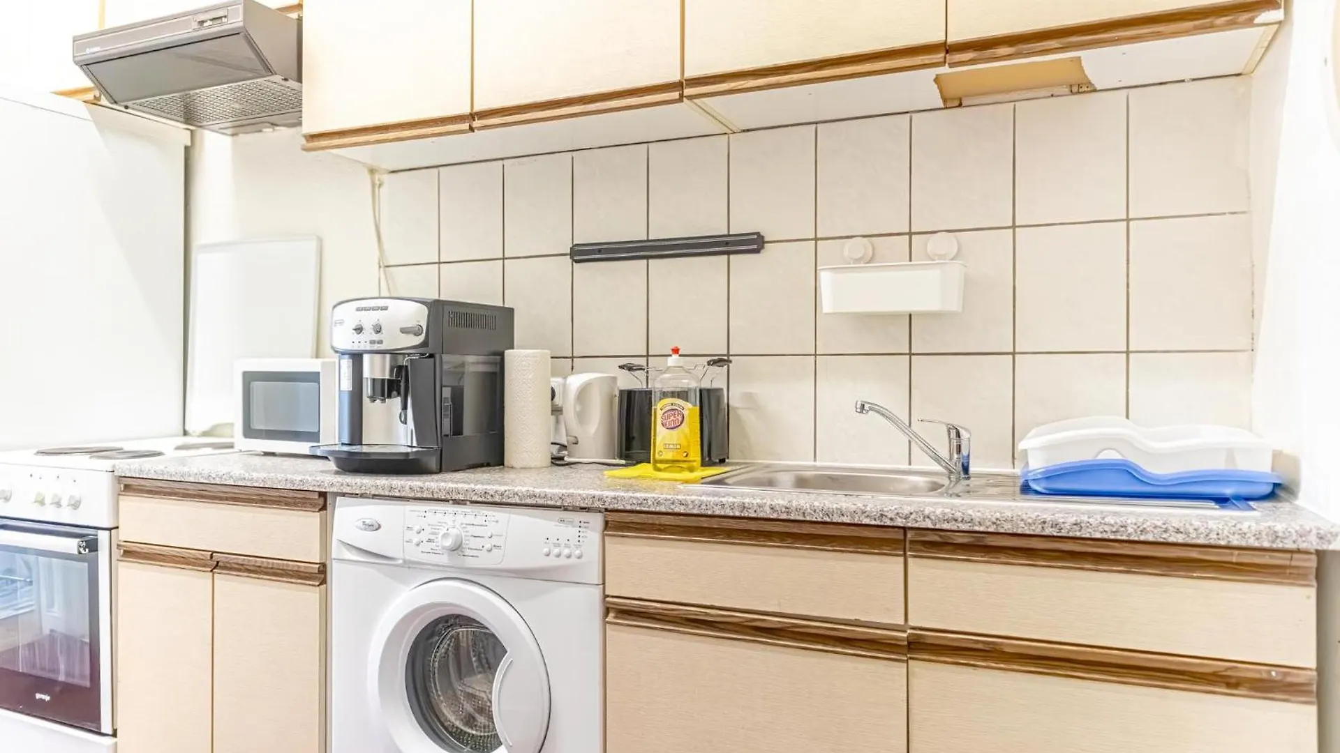 Homely Studio Near Millenium Tower Vienna Appartamento